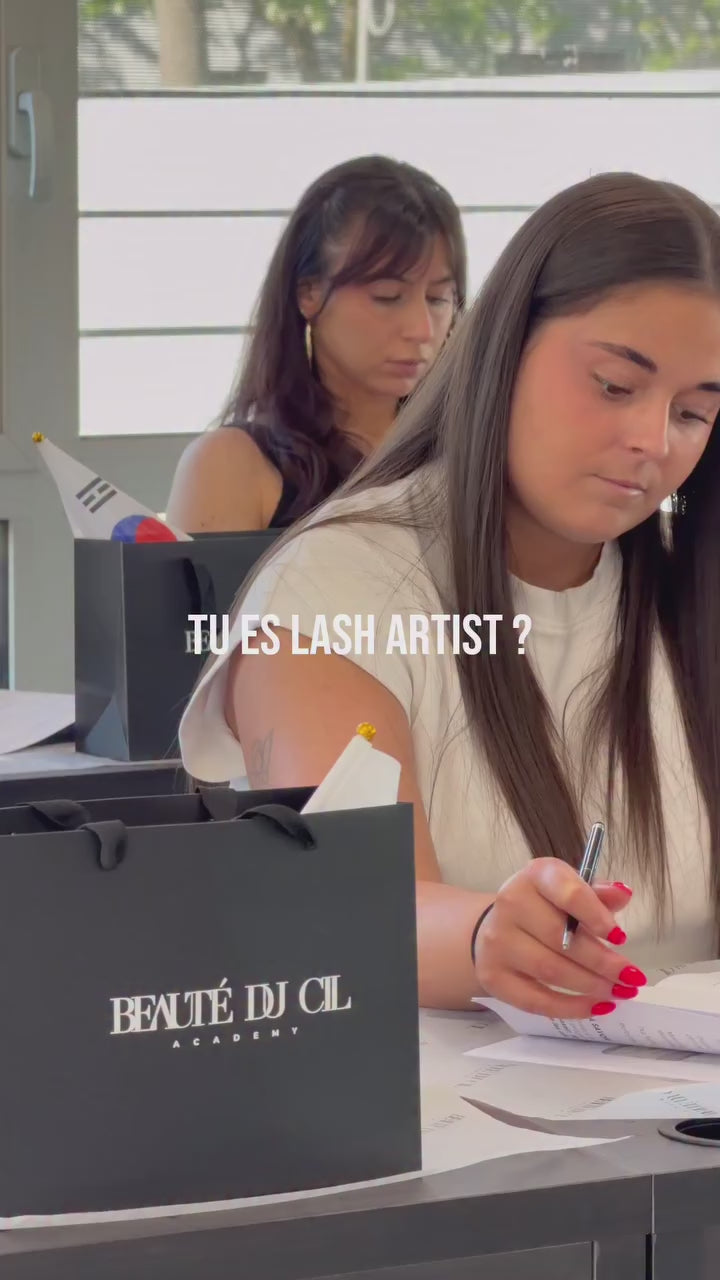 Video alt text